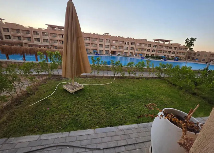 Bay View Sahl Hashish *