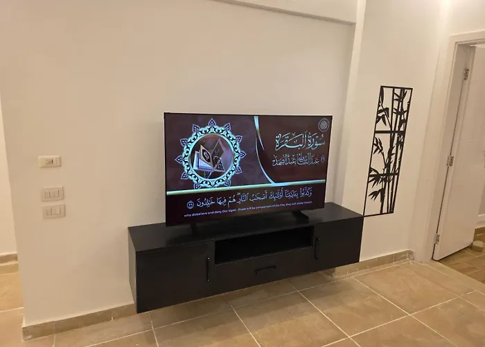 Bay View Sahl Hashish